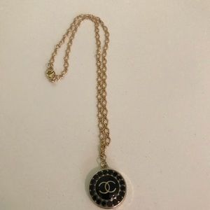 Ronda Smith Chanel button necklace